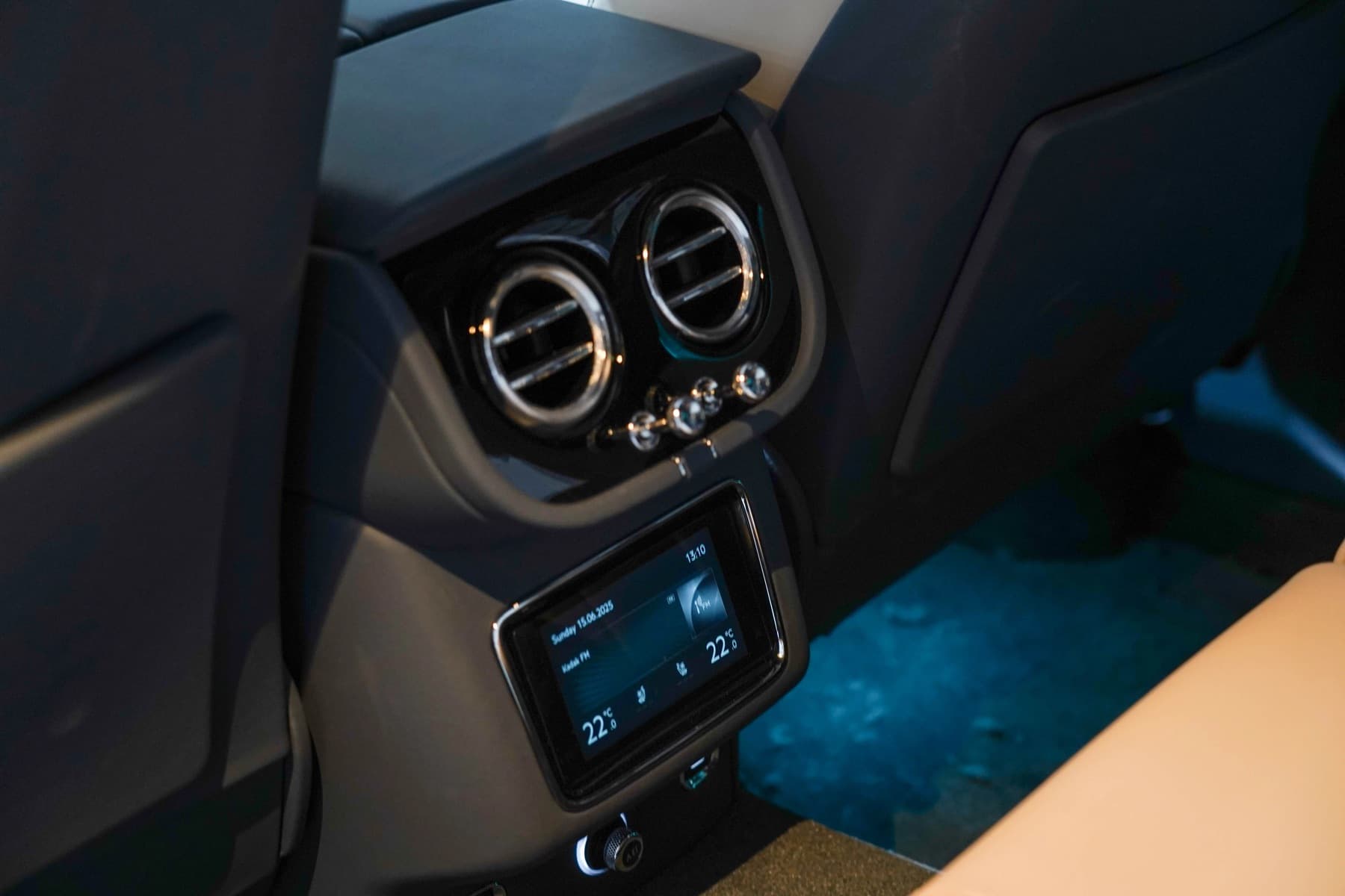 Bentley Bentayga — detail 6