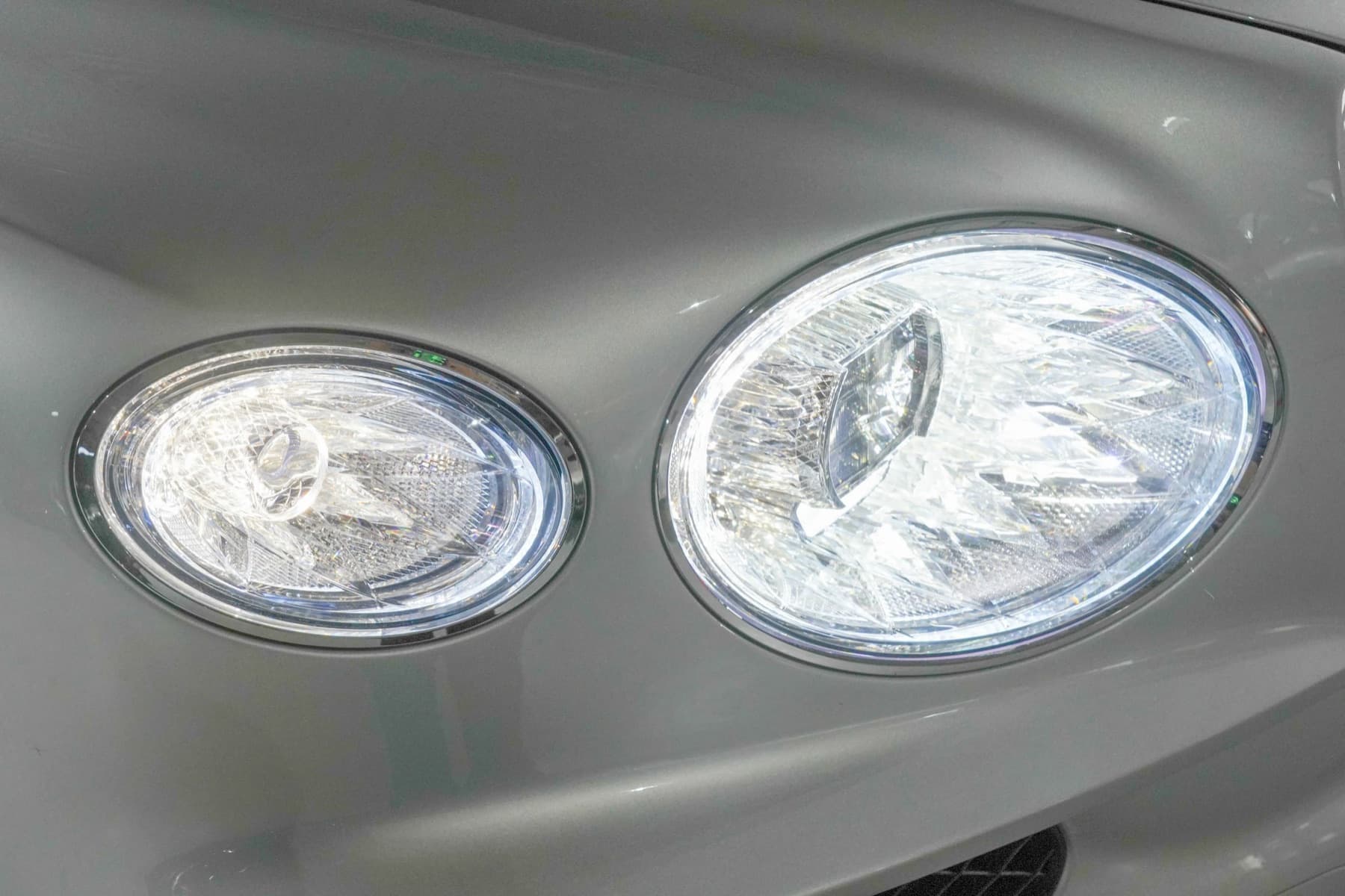Bentley Bentayga — detail 10
