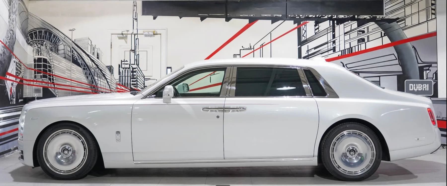 Rolls-Royce Phantom — detail 13